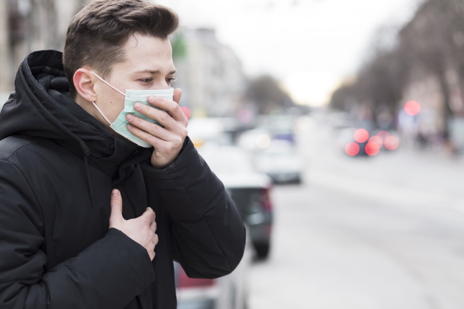 U Španiji najavljeno ponovno obavezno nošenje zaštitne maske - slika 1