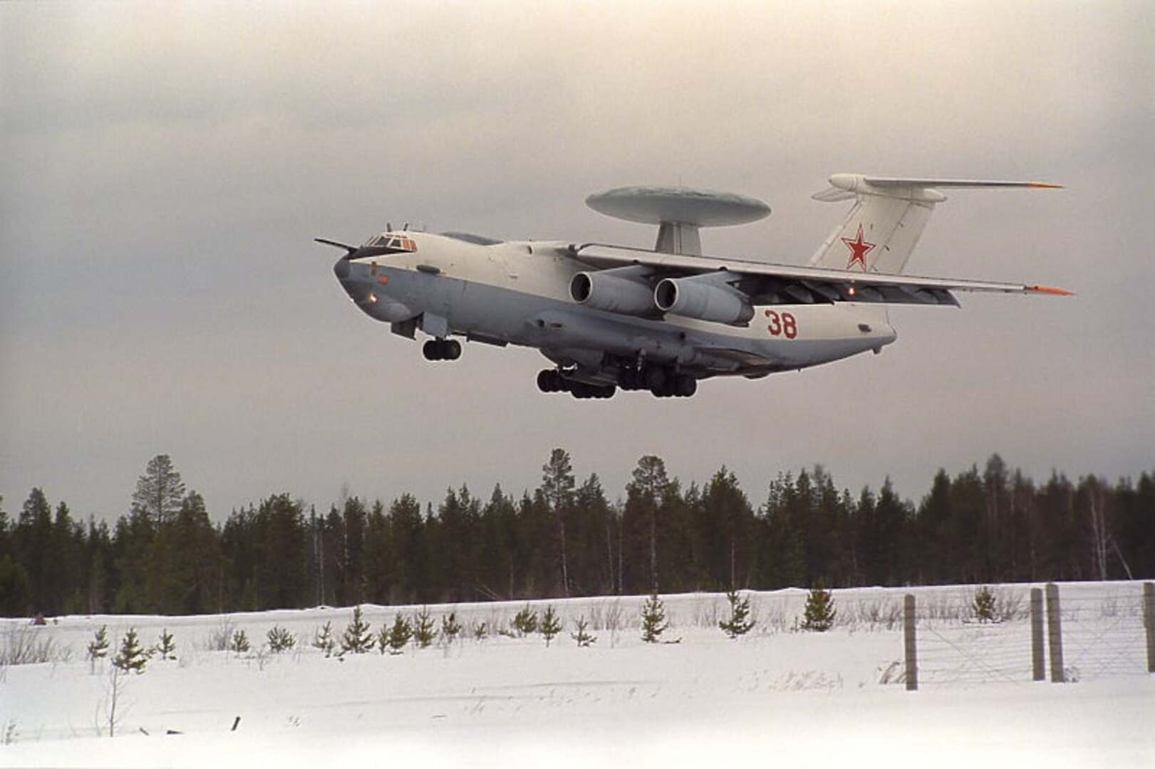 Ukrajinci oborili ruski izviđački avion A-50 iznad Azovskog mora - slika 1