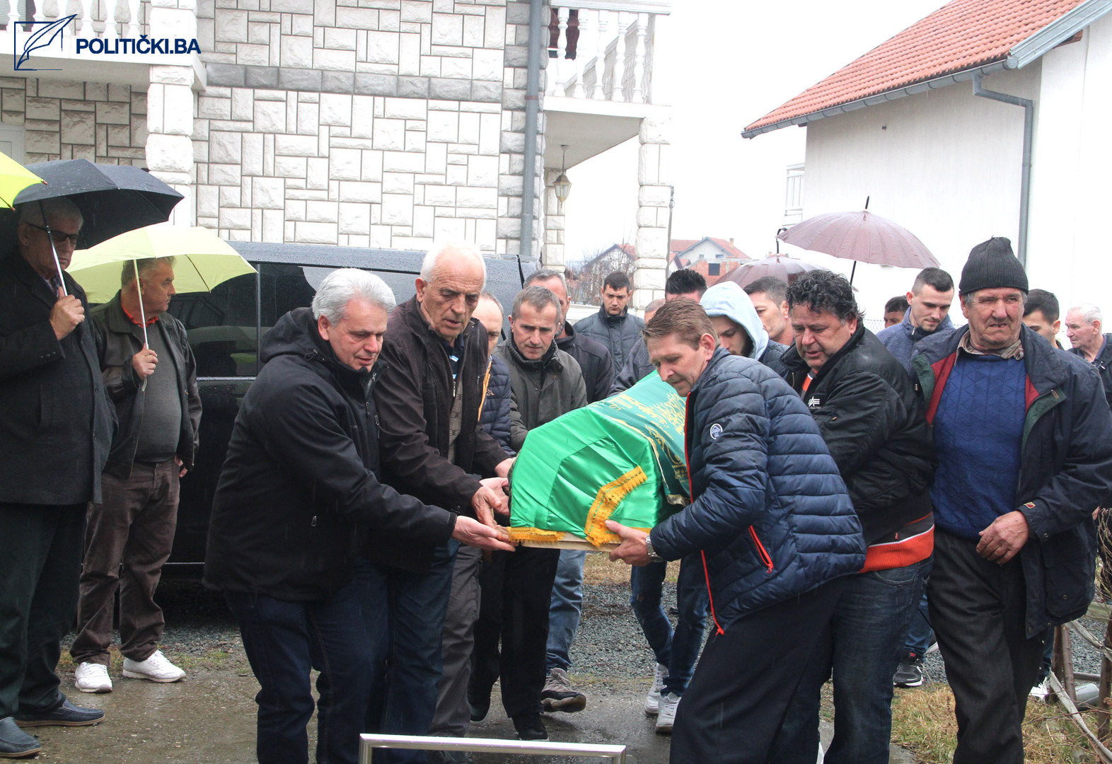 Sjećanje na nenu Zejnu Suljić, kojoj su zločinci ubili šest sinova, snahu, dvoje unučadi - slika 2