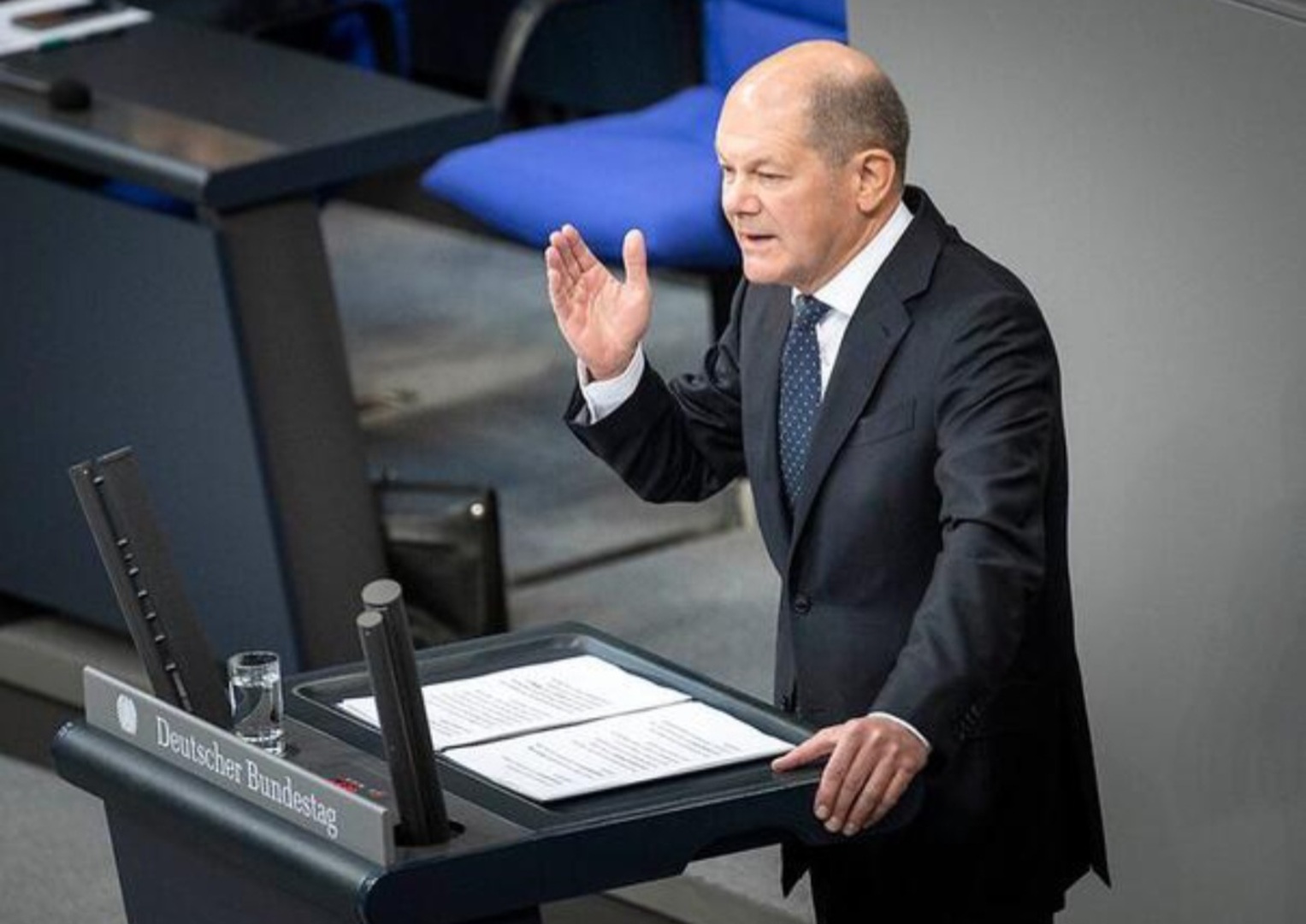Bundestag žestoko osudio Rs, pozvali na nove sankcije - slika 1