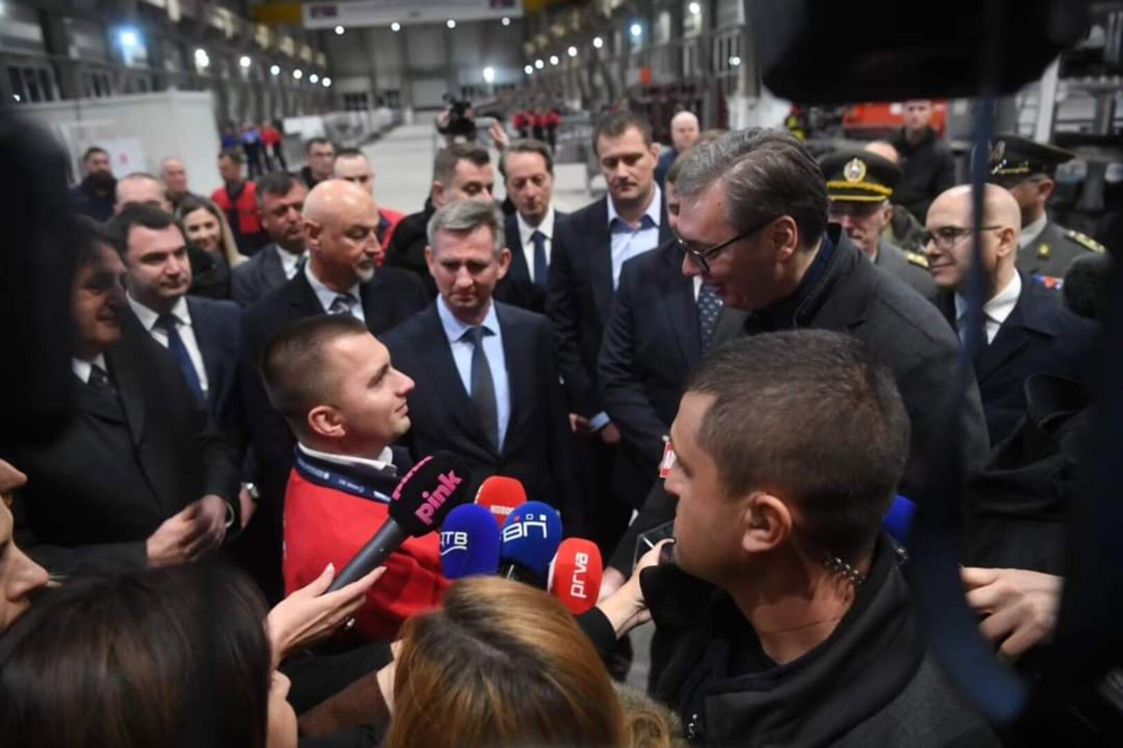 Vučić: Moramo jačati vojsku - slika 1
