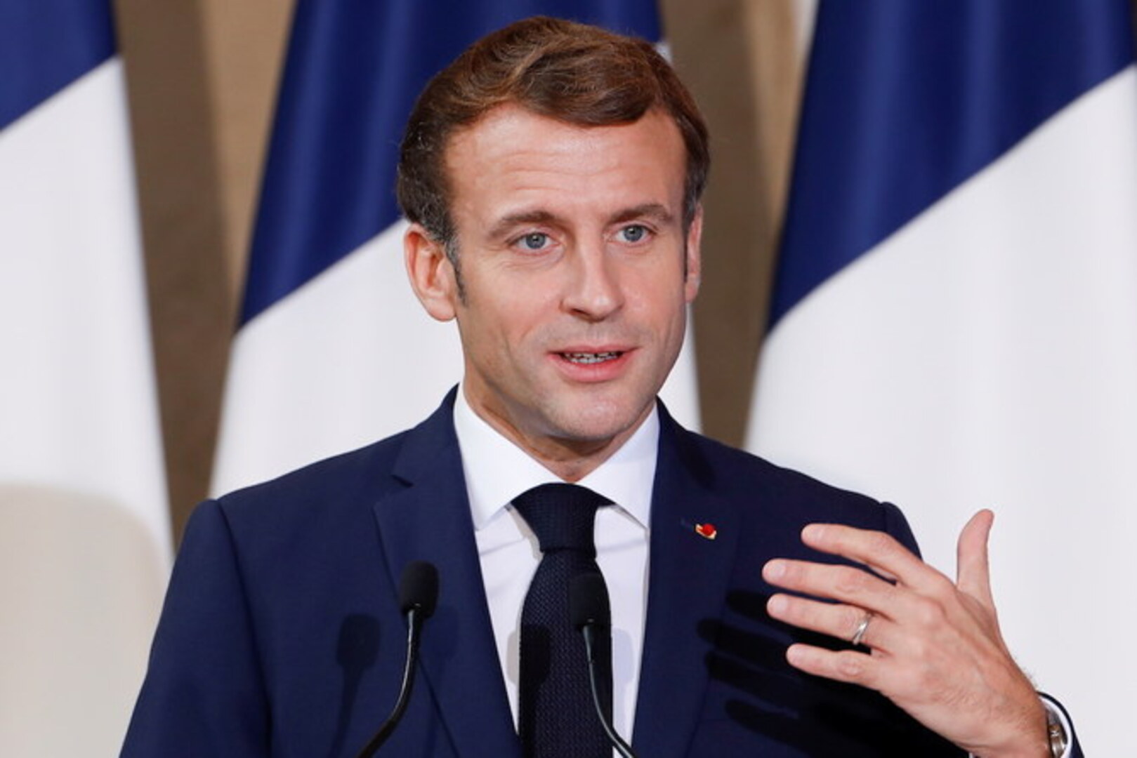 Macron će predložiti globalno primirje - slika 1