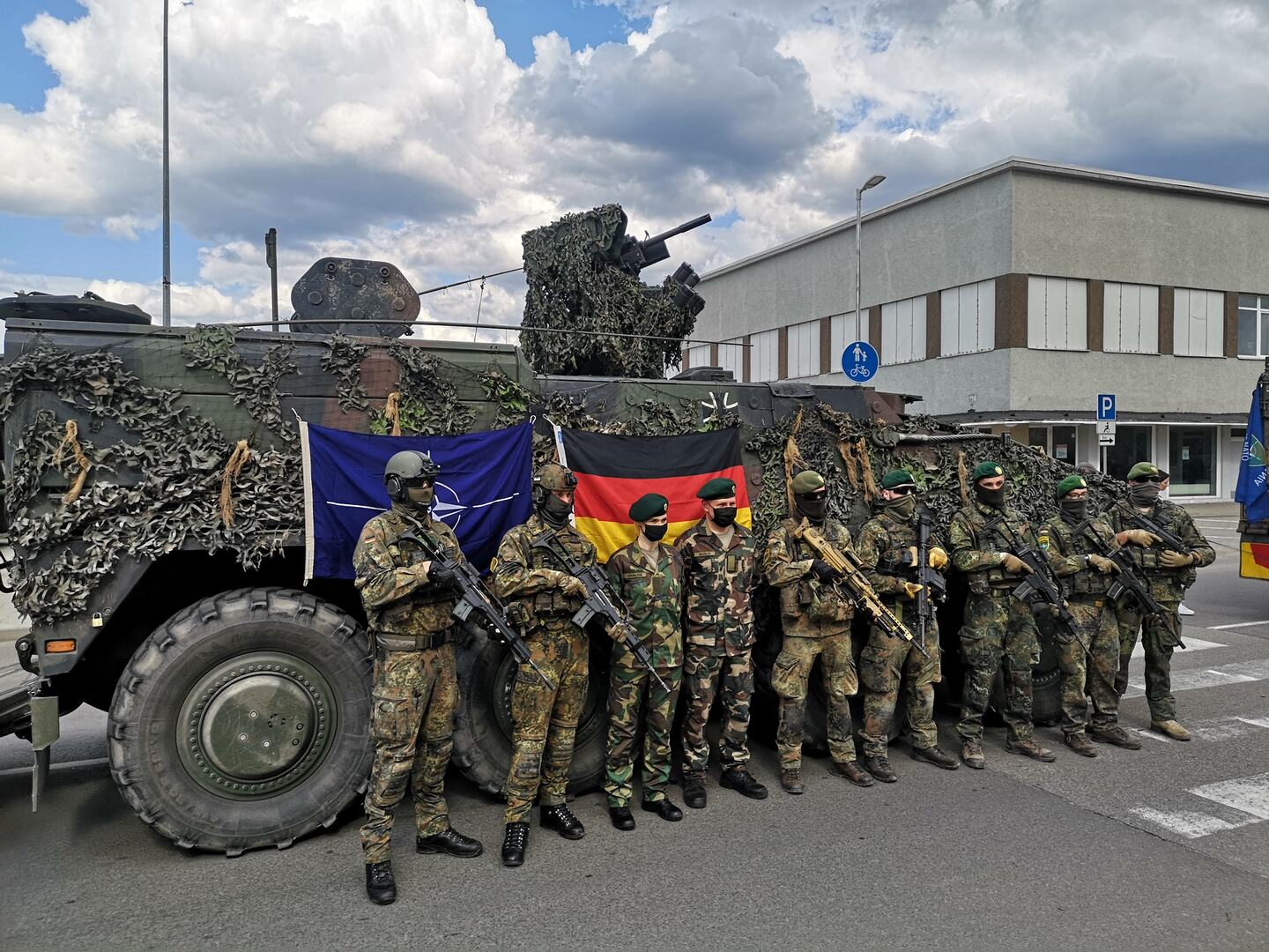 Evropa sve više vraća obavezni vojni rok - slika 1