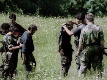 U prilog lažima Aleksandra Vučića ili "kako su đavoli iz Đeletovaca u Srebrenici branili srpsku čast"