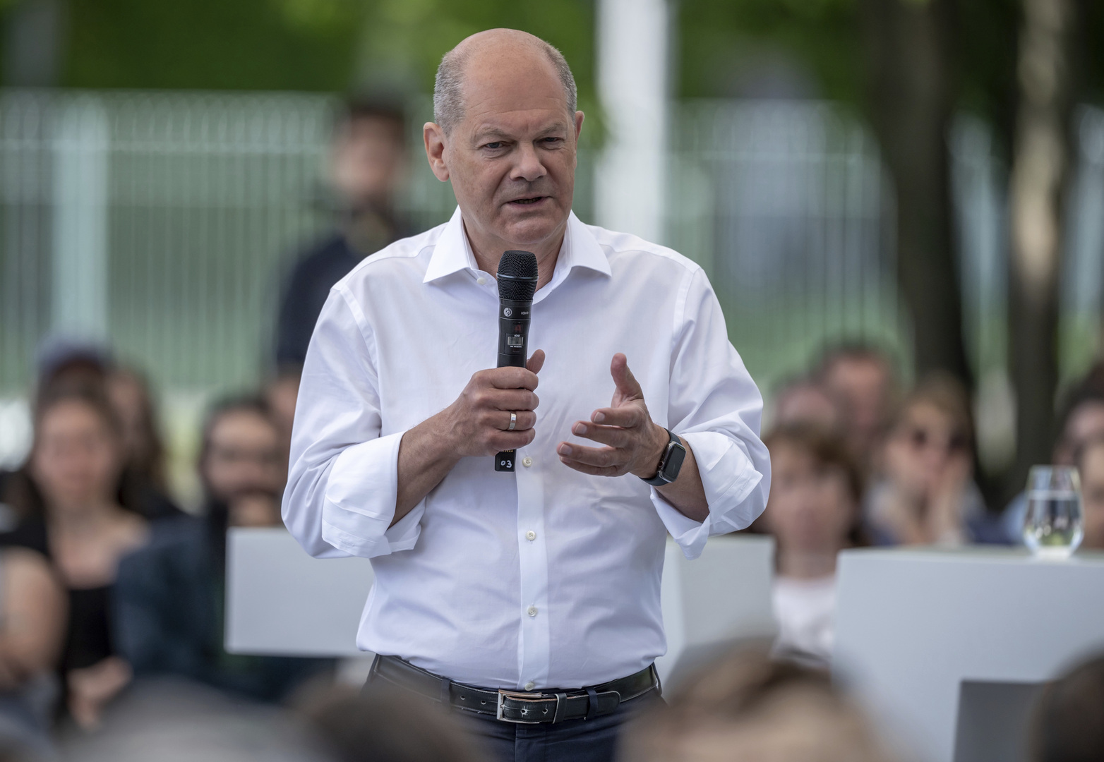 Scholz: Svakog mjeseca 24.000 ruskih vojnika bude ubijeno - slika 1