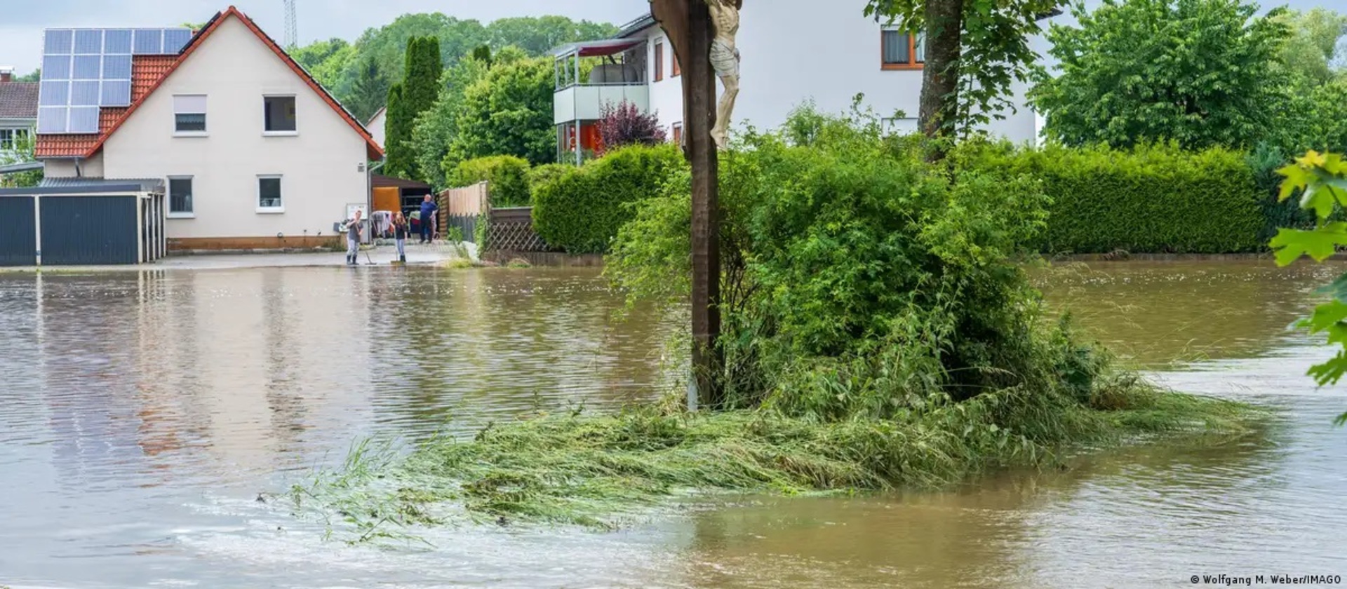 Najmanje četvero mrtvih u poplavama u Njemačkoj - slika 1