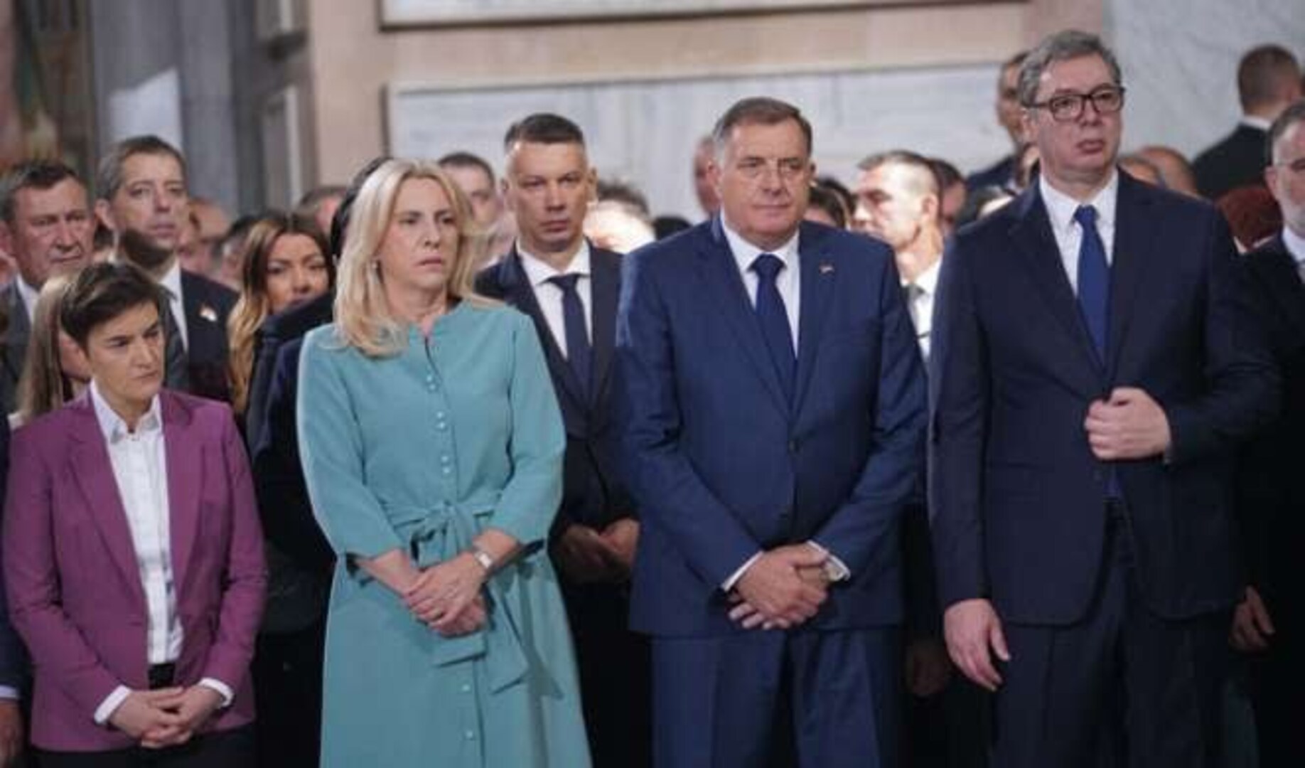 Vučić: Srpski narod najviše želi mir i da u slozi živi sa svojim komšijama - slika 1