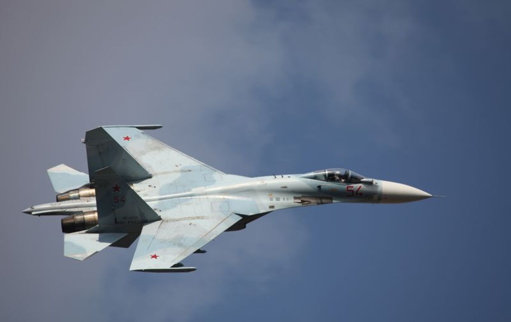 Finska poslala sedam borbenih aviona u Rumuniju - slika 1