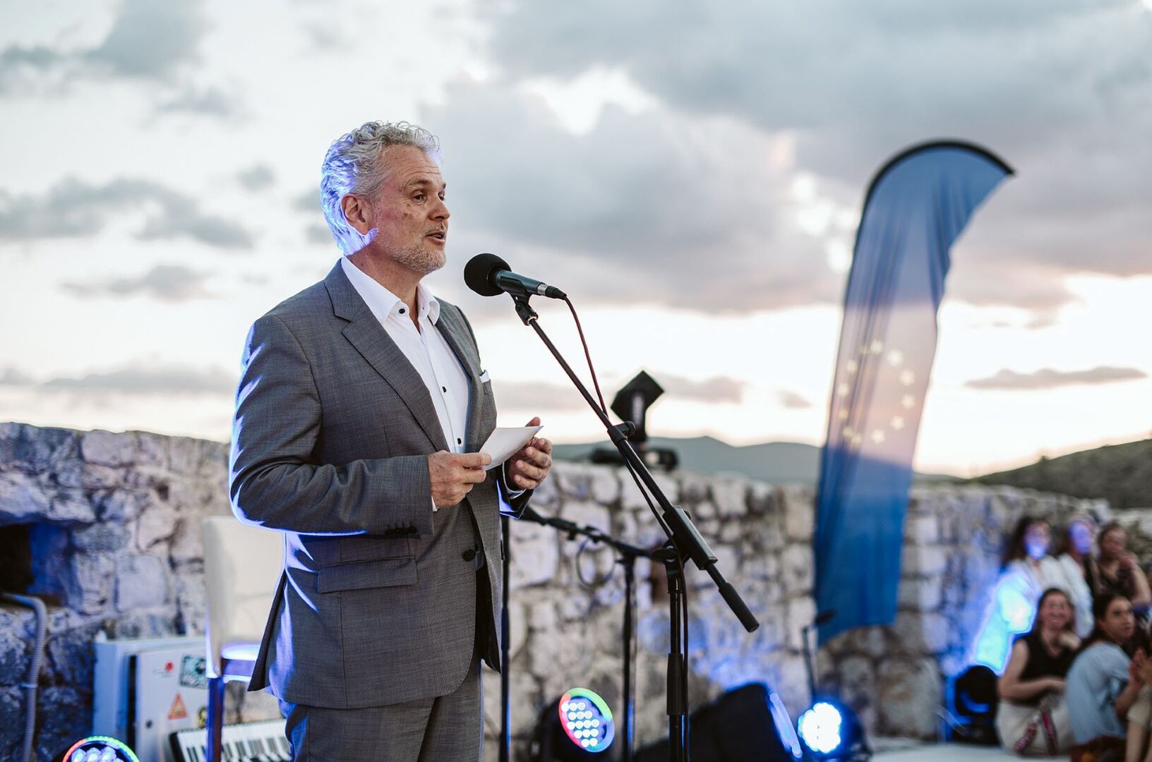 Ured EU u BiH organizovao spektakularan koncert u Počitelju - slika 3