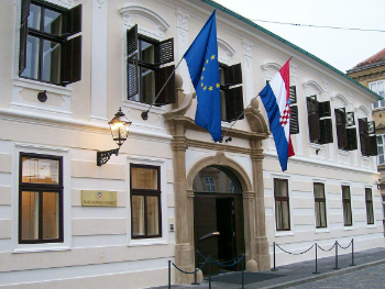 Nakon Hrvatske: Zašto države EU ne sankcioniraju Dodika. Zaslužio je. Odavno!