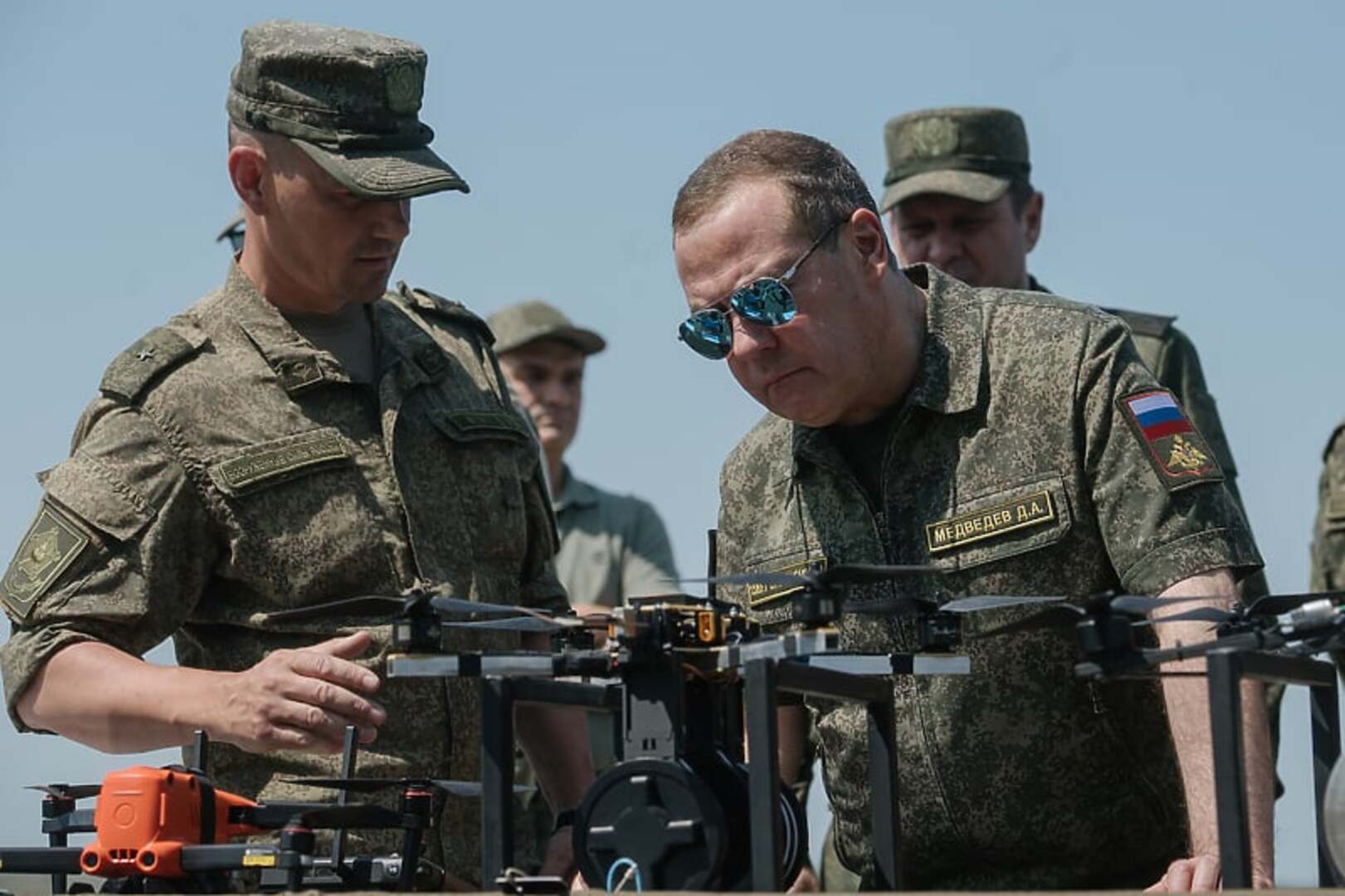 "Učinit ćemo sve da dovezemo ruske tenkove na Trg Republike u Berlinu" - slika 1