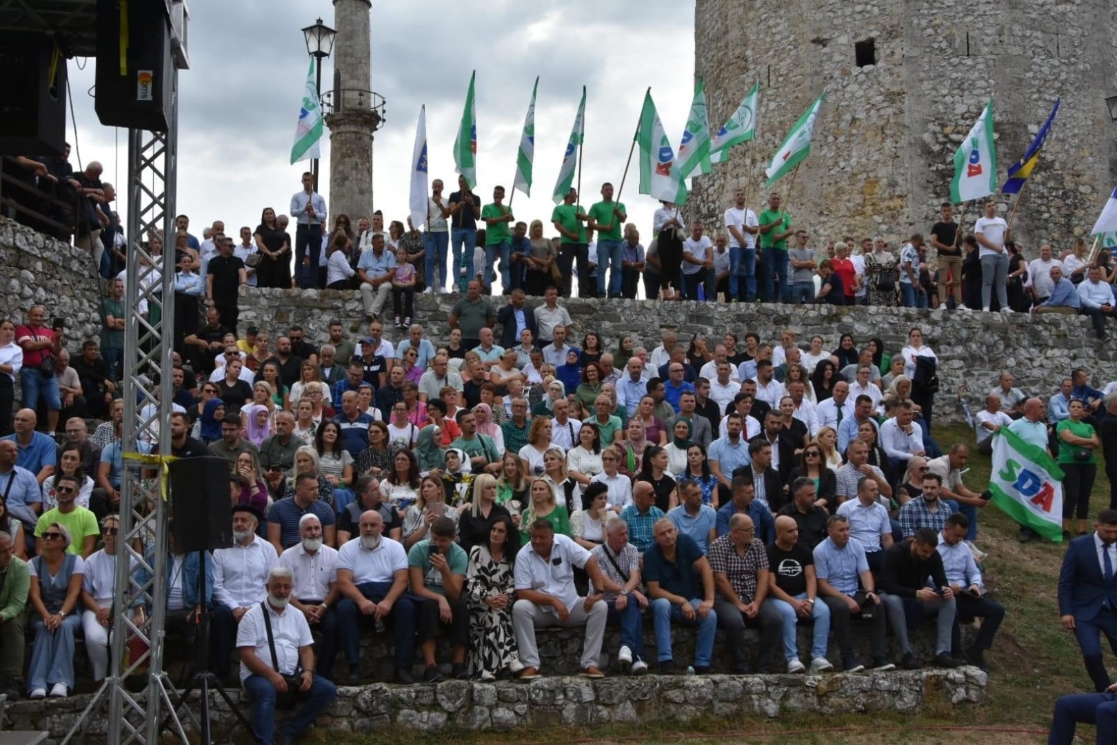 Izetbegović u Travniku: Ako želite mir i stabilnost ne ponižavajte najbrojniji narod - slika 4
