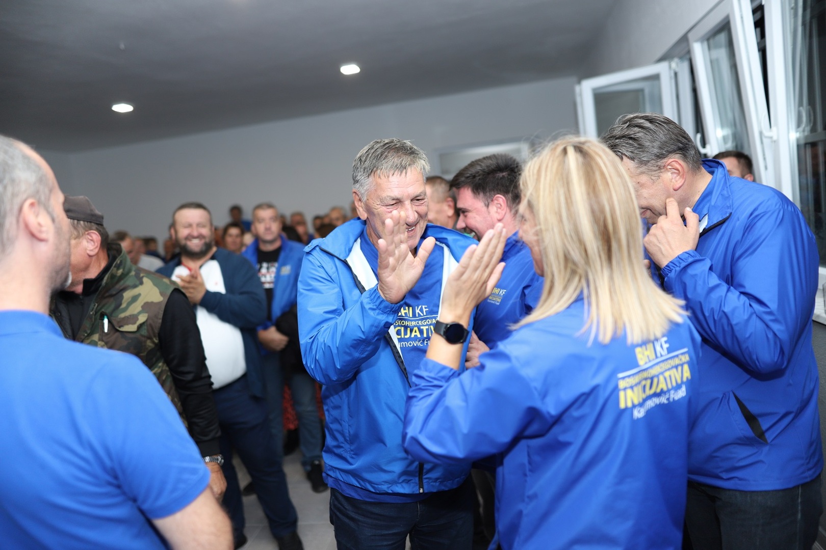 BHI KF: Sve više građana na skupovima. Više ih bude ispred sale, nego u njoj - slika 5