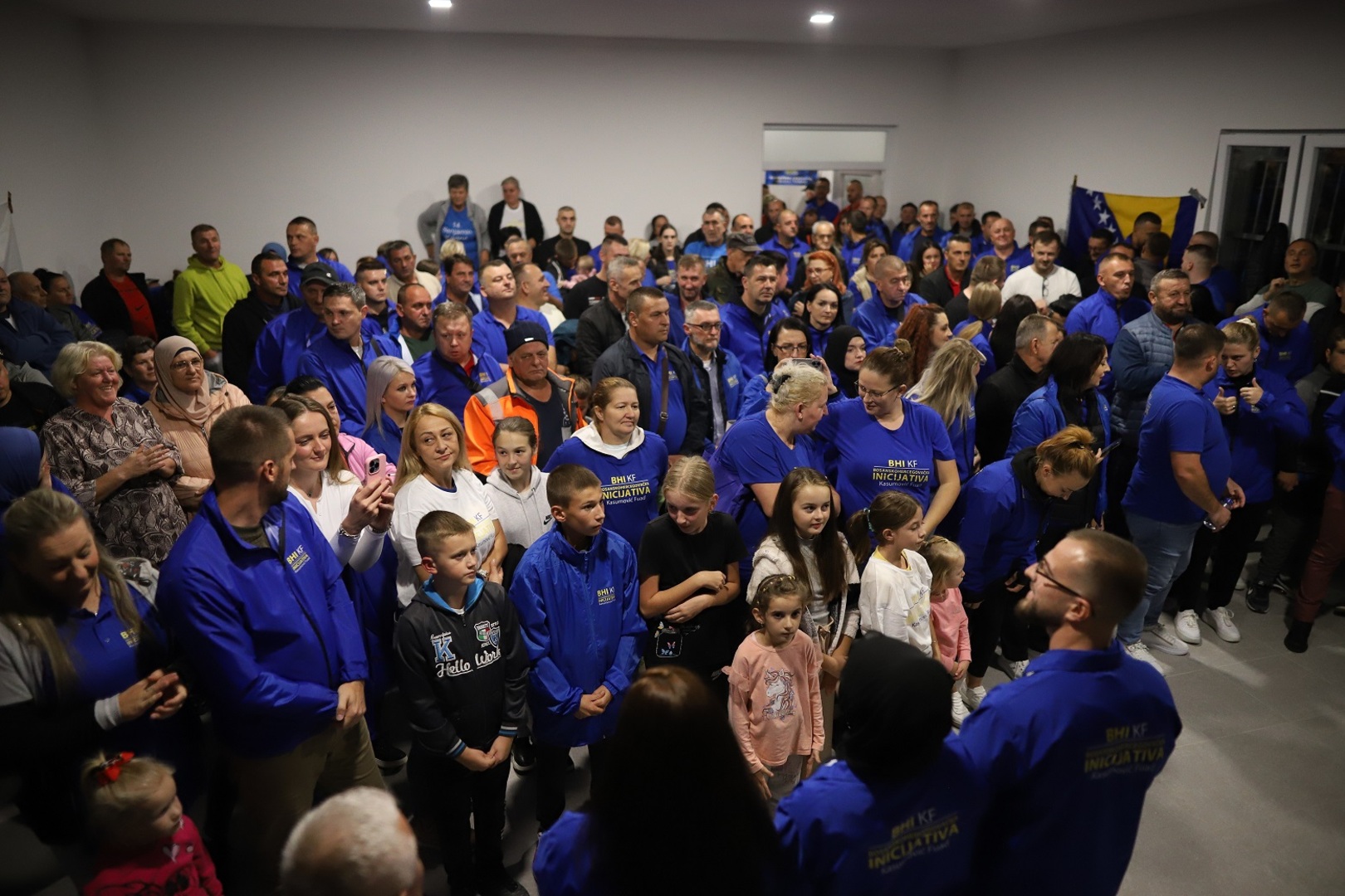 BHI KF: Sve više građana na skupovima. Više ih bude ispred sale, nego u njoj - slika 10
