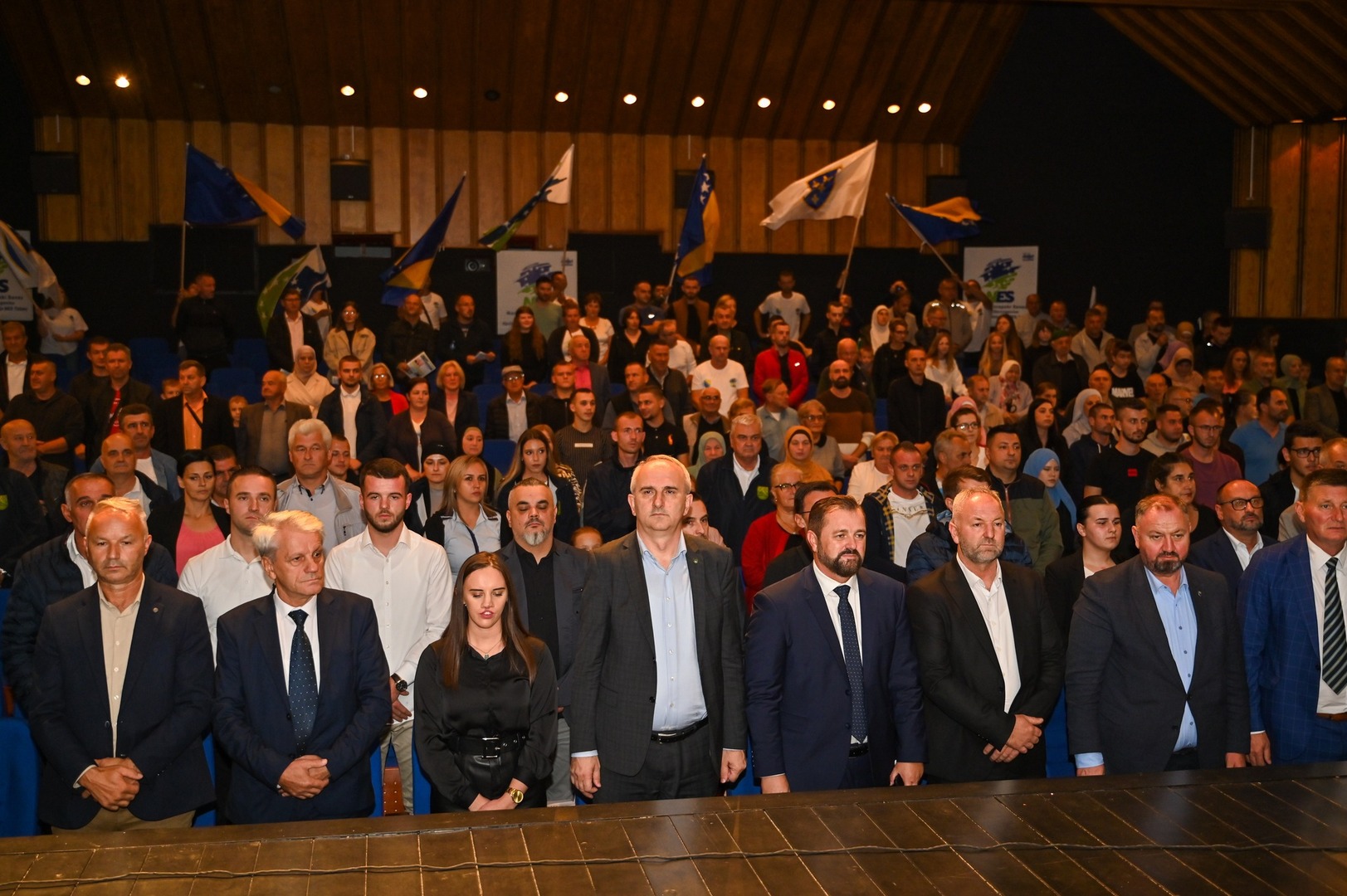 NES-a u Tešnju:  Mi nećemo izdati, jer nismo kupljeni i niko nas ne drži u šaci! - slika 7