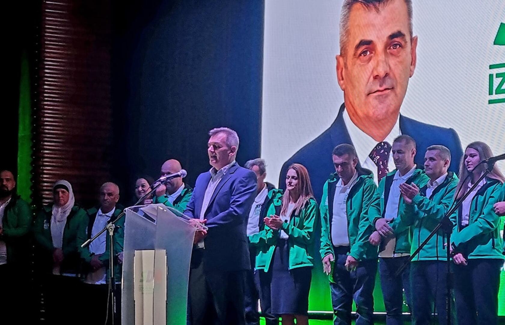 Izetbegović: Dok se drugi naoružavaju, SNSD i HDZ s Trojkom nam vežu ruke - slika 4