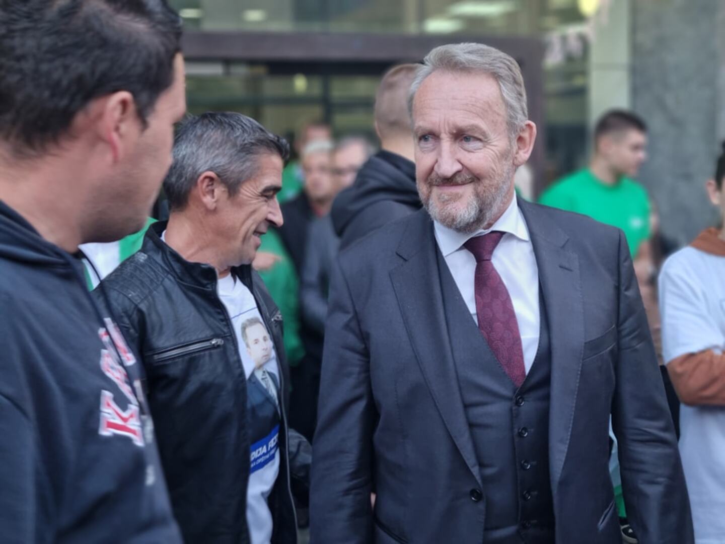 Izetbegović u Srebrenici i Bratuncu: "Nemamo problem sa Srbima" - slika 20