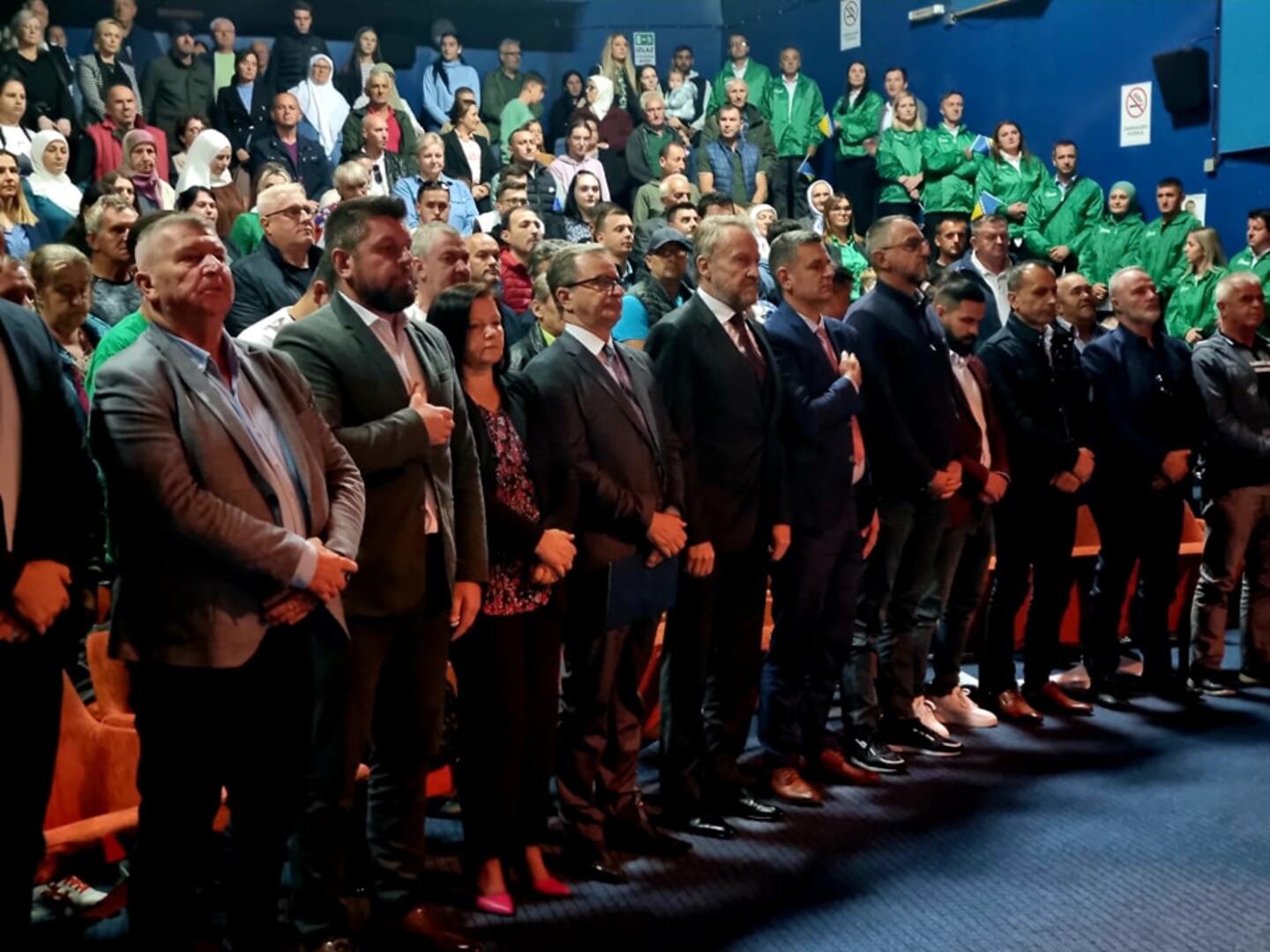 Izetbegović u Srebrenici i Bratuncu: "Nemamo problem sa Srbima" - slika 39