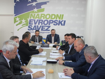 I NES odlučio: Obustavljamo kampanju. Članstvo da pomogne ugroženima