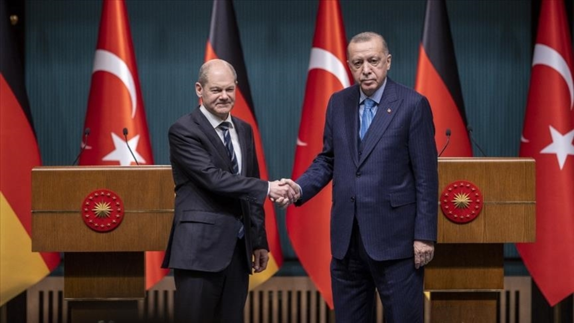 Scholz ide "na noge" Erdoganu - slika 1