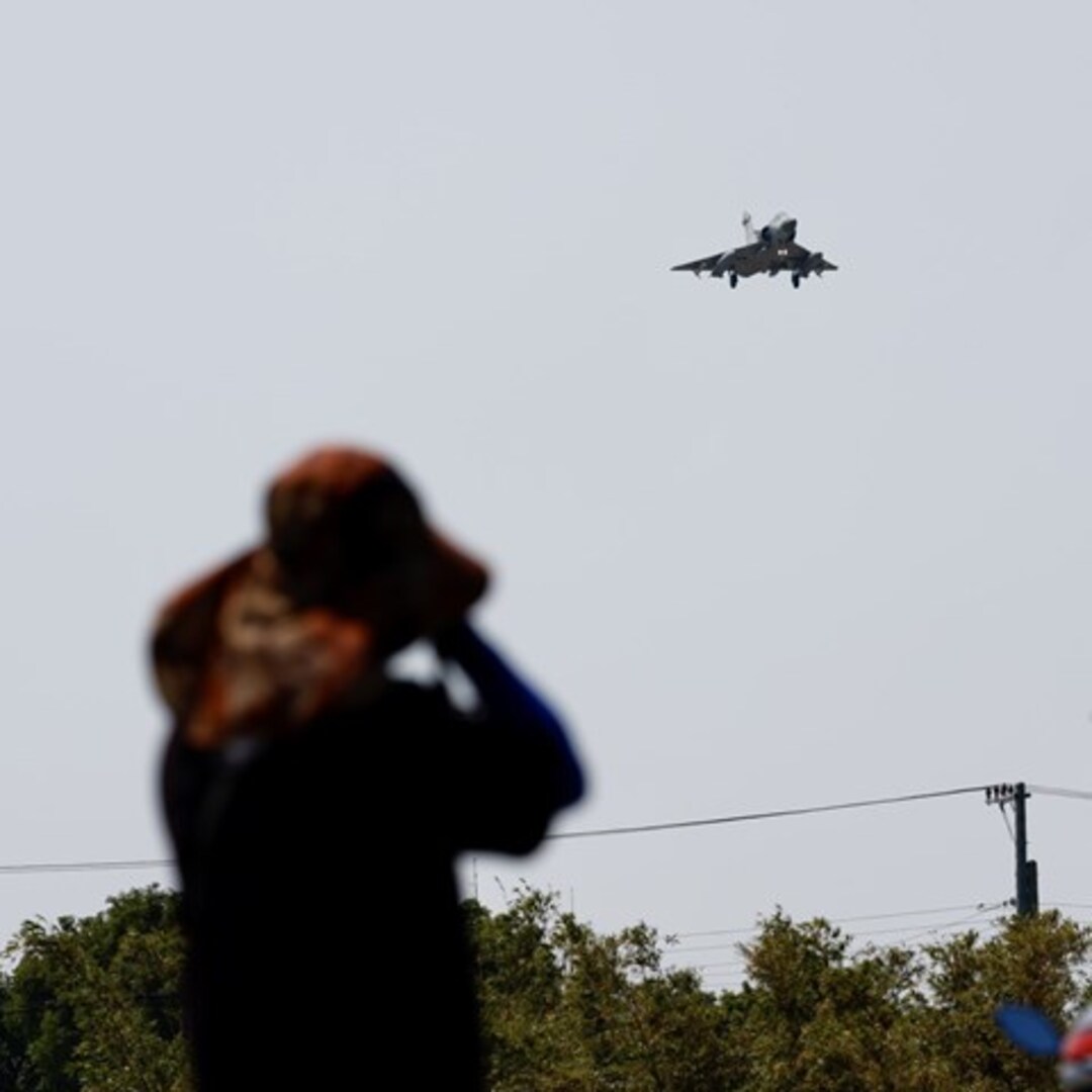 Kina održava vojne vježbe. Tajvan: Okružili su nas sa 153 aviona - slika 1