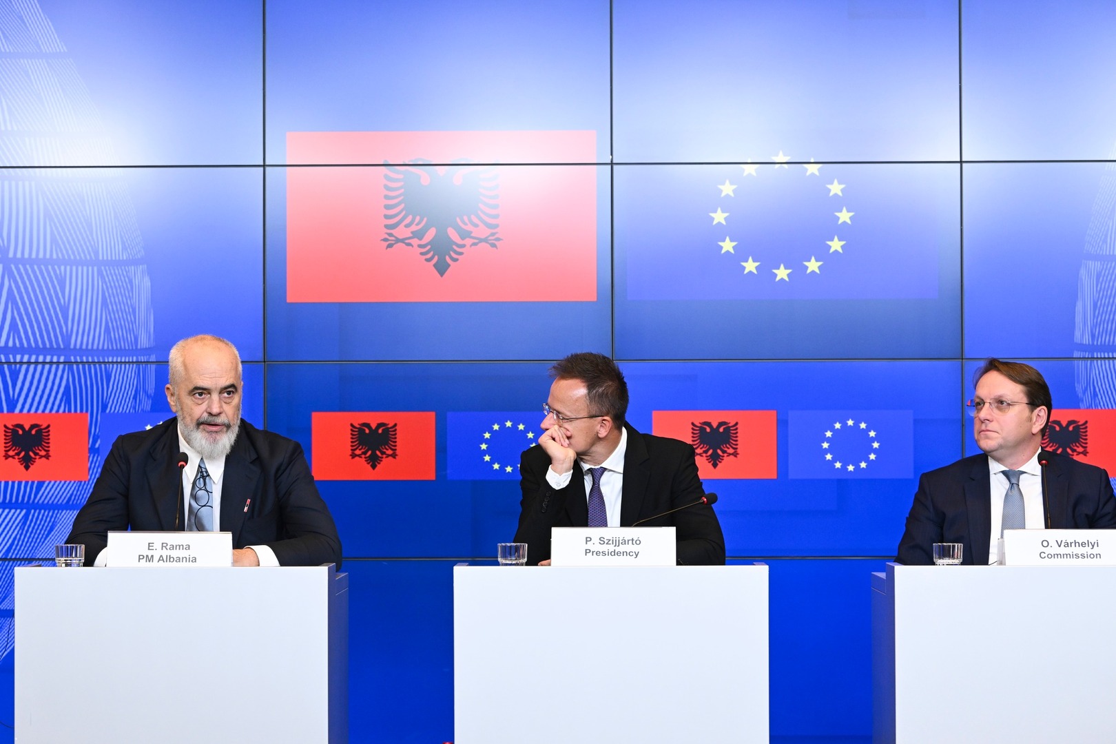 Nakon 14 godina čekanja: Albanija počela pregovore o ulasku u EU - slika 1