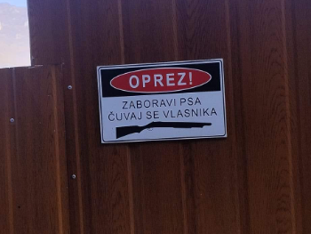 URNEBESNO: "Zaboravi psa, čuvaj se vlasnika"