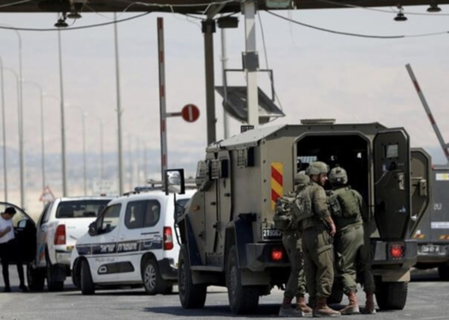 Pucnjava u blizini izraelske ambasade u Jordanu, napadač ubijen - slika 1