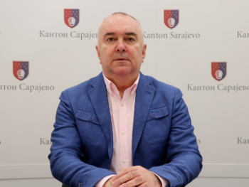 Bečarević: Ne dolazi u obzir koaliranje s NS-om. Za ostalo...