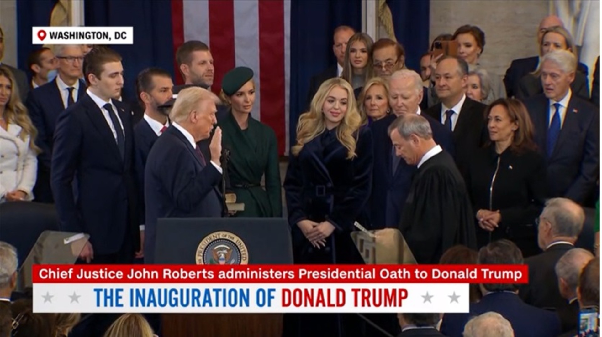 Trump položio zakletvu - slika 1