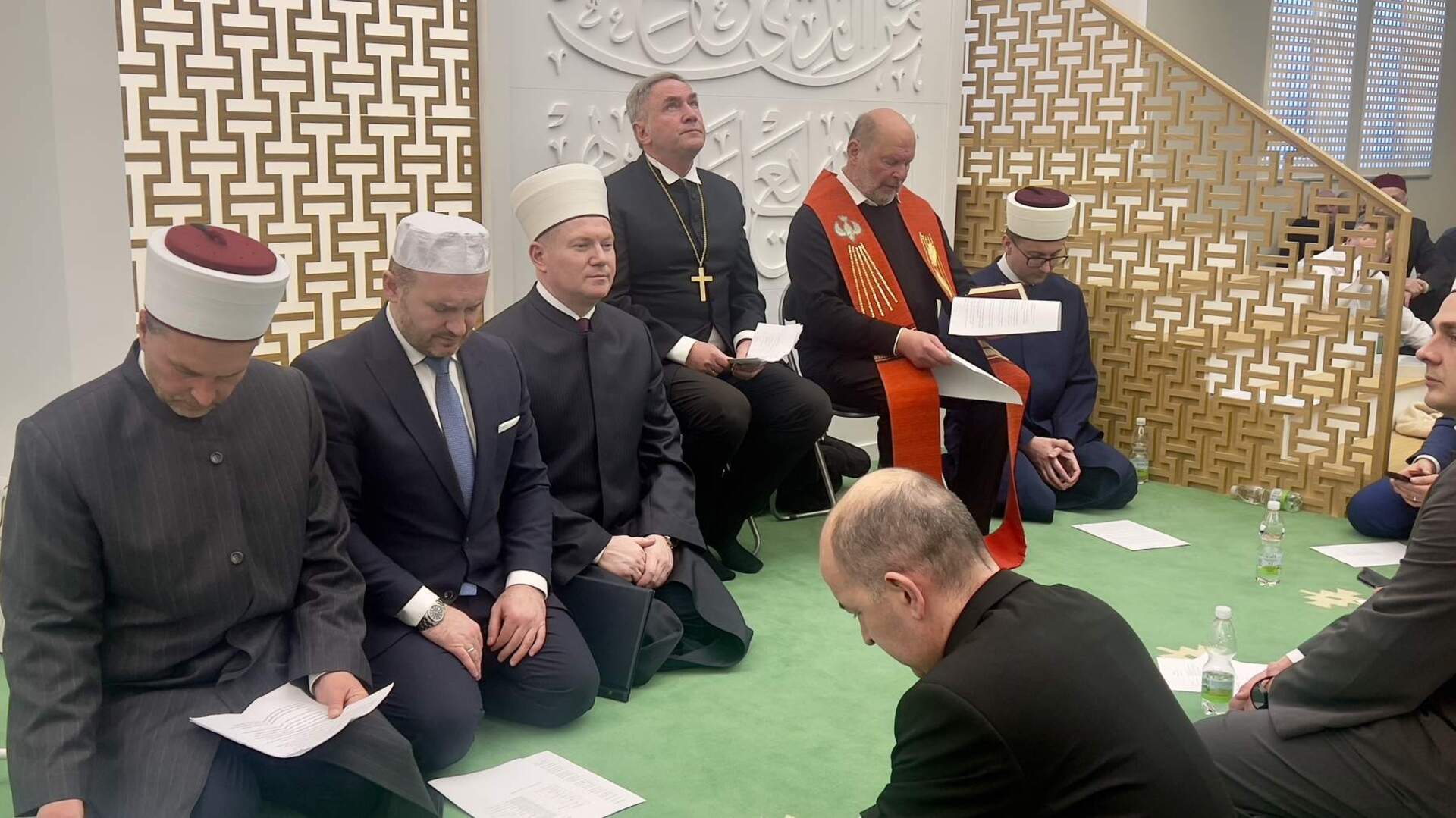 Bijela džamija: Zajednička molitva svih vjera u Villachu - slika 13