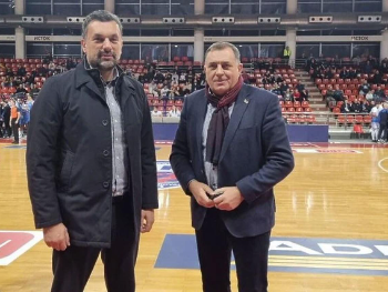 Pomaže li Konaković Dodiku u mirnom razlazu?