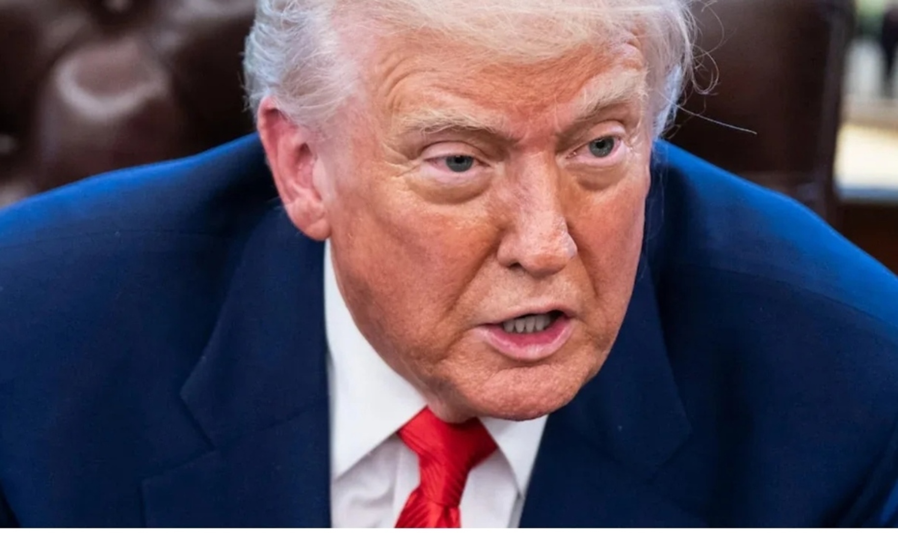 Trump se pohvalio: "Na carinama smo već zaradili 700 milijardi dolara" - slika 1