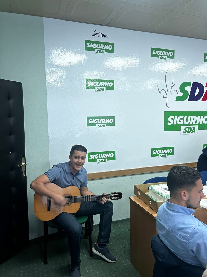 Više od 30 mladih prostupilo SDA Cazin - slika 2