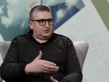 Ovo je oružana pobuna. Učesnici i (su)krivci su i Schmidt i EUFOR