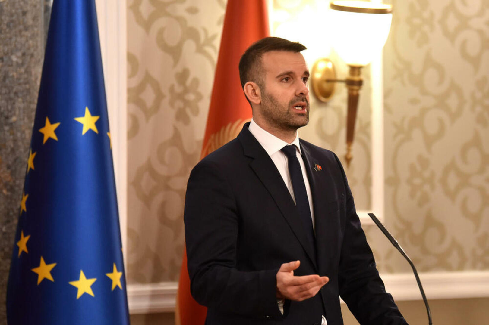 Crna Gora obeštećuje porodice ubijenih u Štrpcima - slika 1