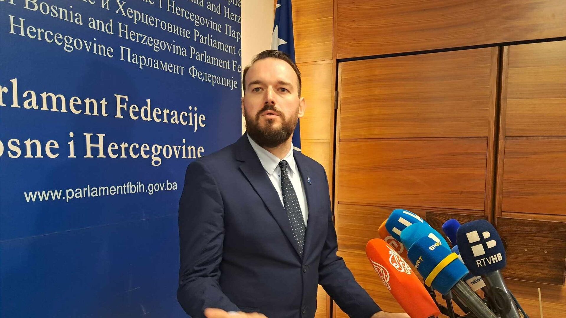 Režim protiv režima, Sindikat za 18 radnih: Čavalić je kriv! - slika 1