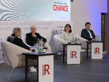Vještačka inteligencija u računovodstvu i reviziji kao podrška znanju i iskustvu