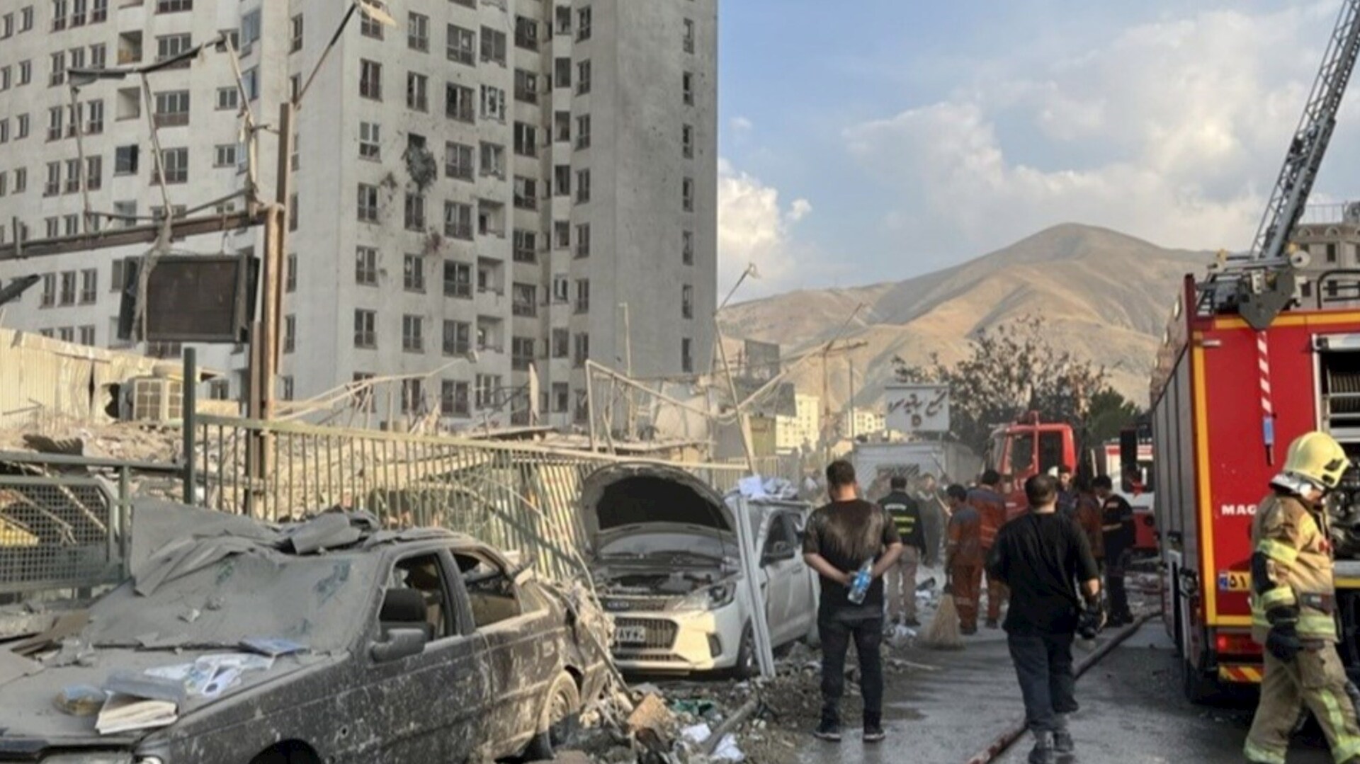 Iran Iran planira "oštar odgovor" na izraelski napad - slika 1