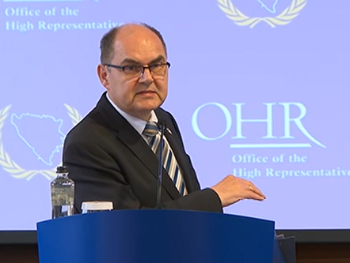 Schmidt je uradio sve za Čovića. Ovaj mu je zabio nož u leđa