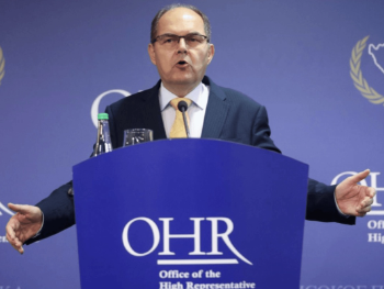 Za čije je stvarne interese Schmidt nametnuo zabranu finansiranja SNSD-a