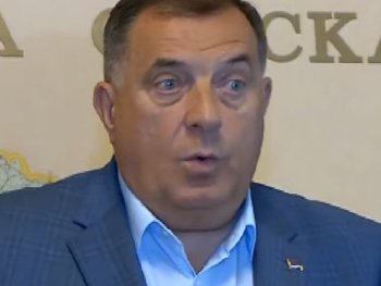 Milorad Dodik je IDIOT!