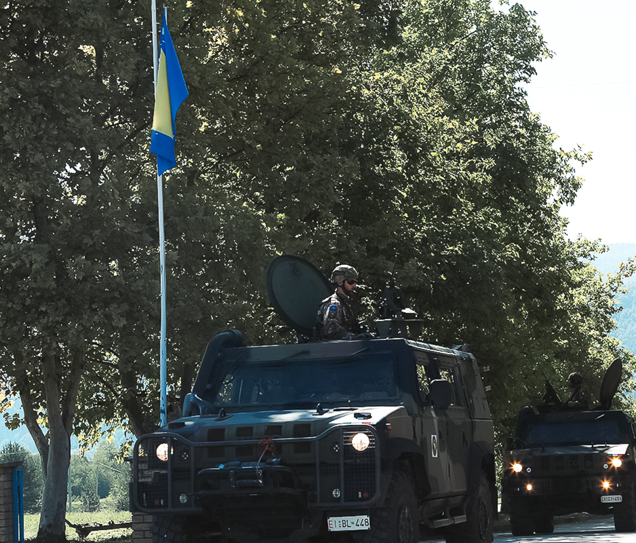 Počeli veliki manevri EUFOR-a: Razbijena "blokada" putnog pravca - slika 5