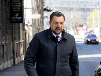 Zašto je Konaković  pred samo rušenje Vlade USK, u Krajinu poslao svoju direktoricu u Autocestama?   