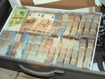 Pogan vakat: Đe su pare!? Đe su milioni?!