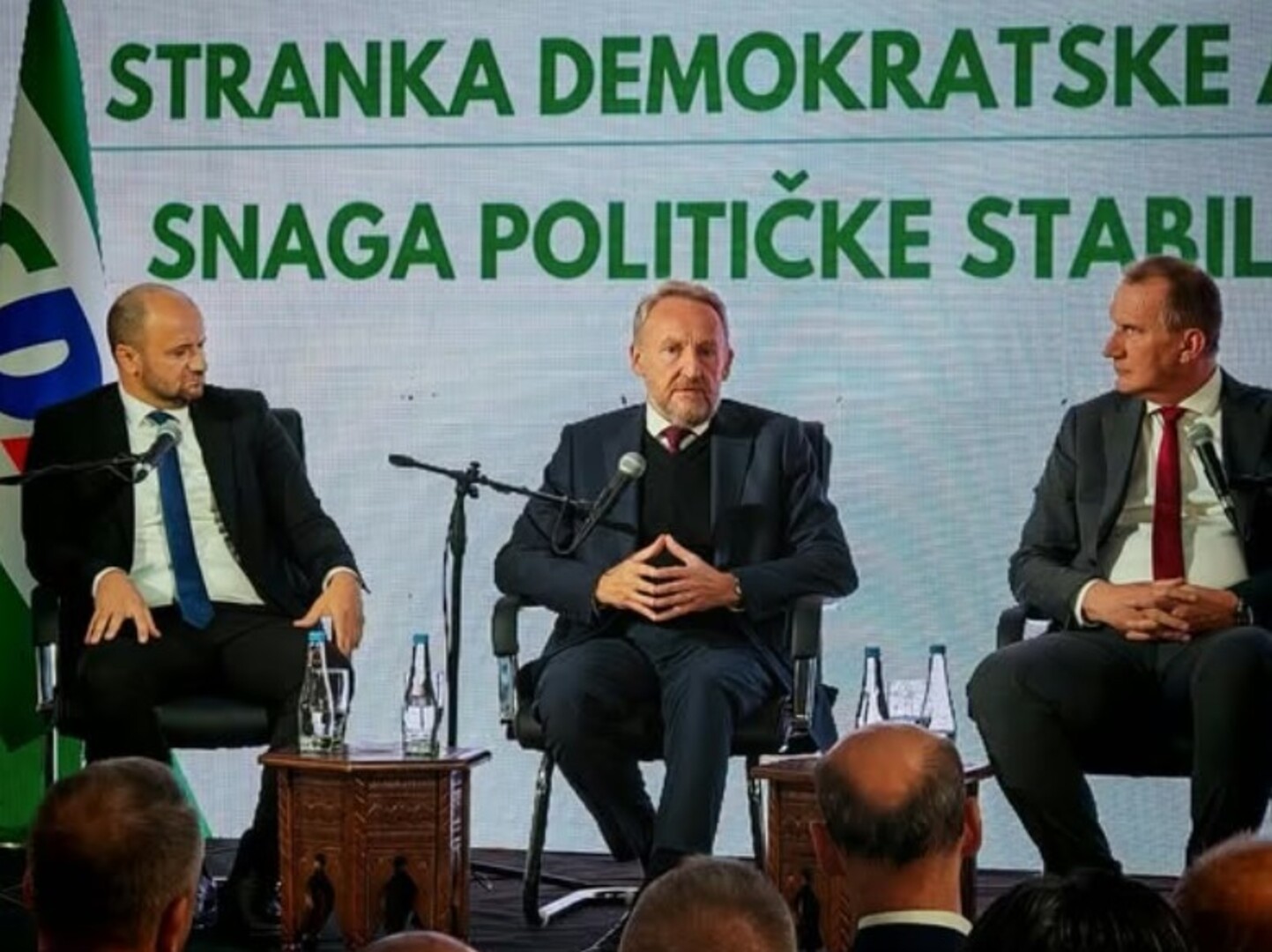 Izetbegović: Svako ko ima iskustva vidi da se Dodik nagodio s moćnim strancima - slika 1