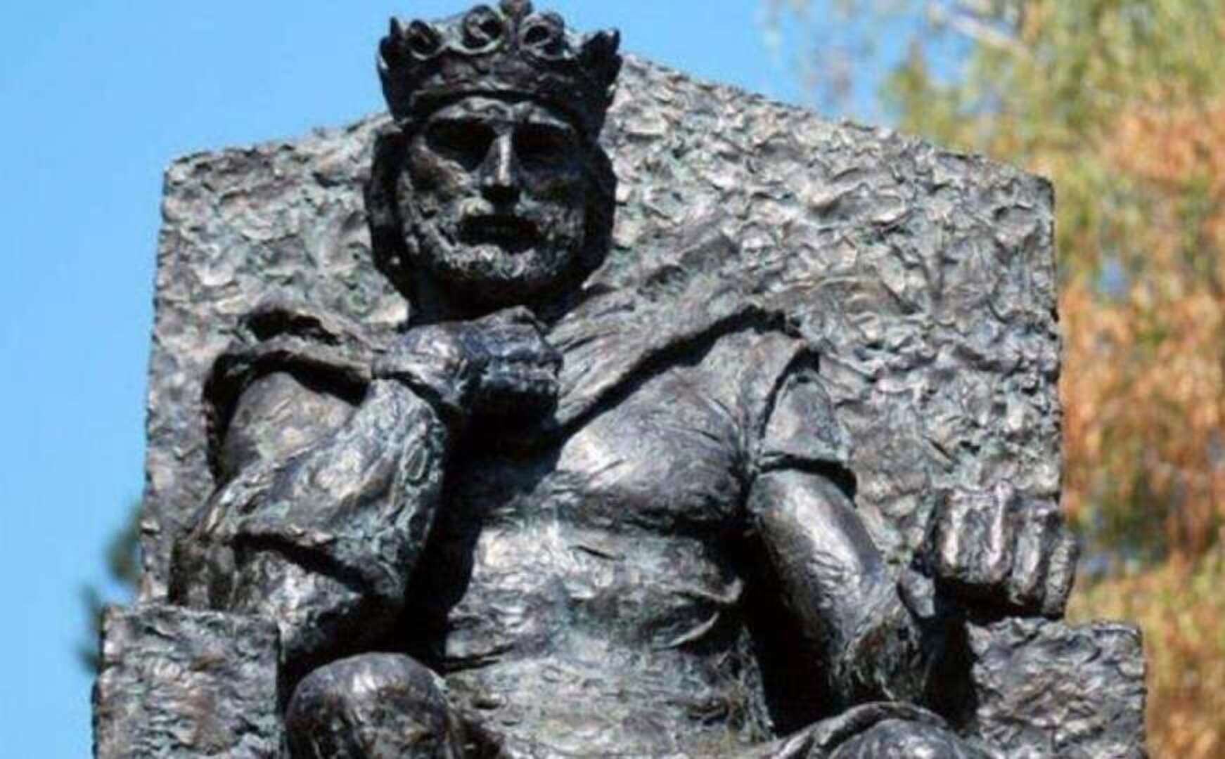 Na današnji dan prije 648 godina Tvrtko je okrunjen za kralja... - slika 1