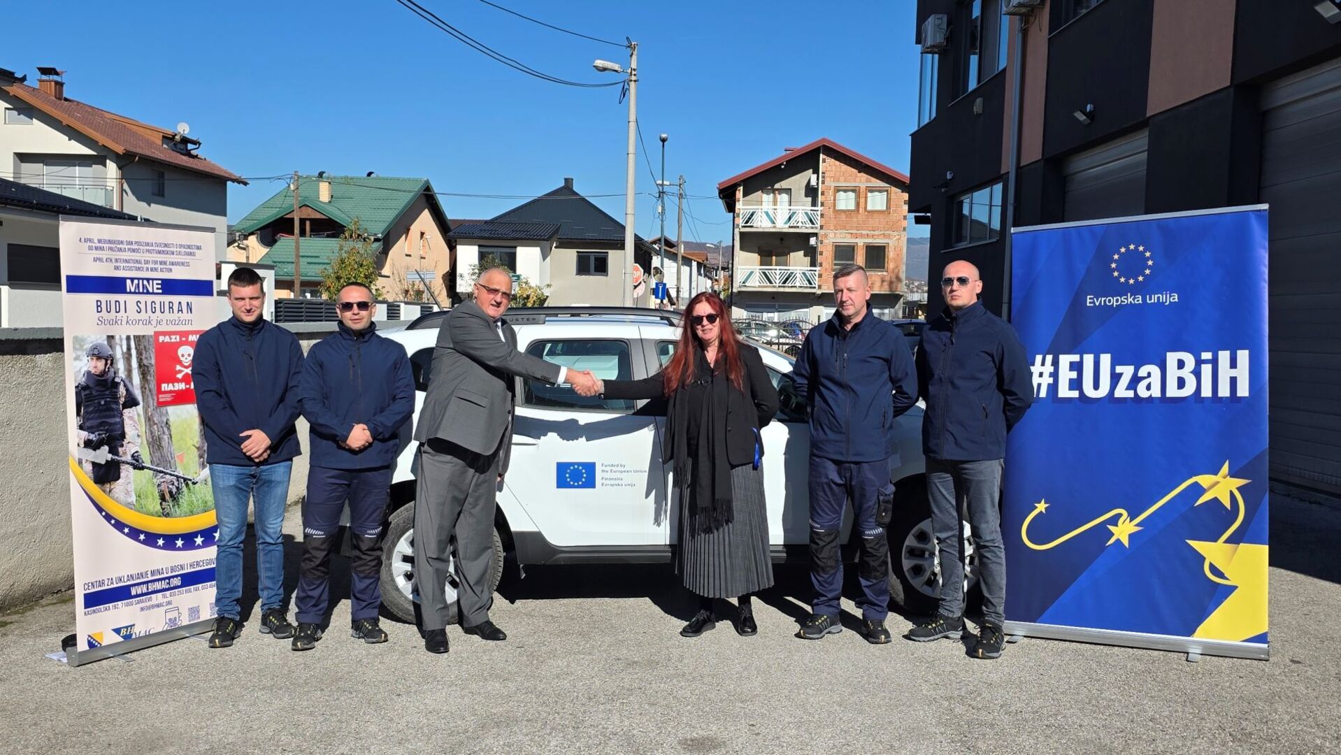 EU donira zaštitnu opremu vrijednu 130.000 eura deminerskim timovima u Bosni i Hercegovini - slika 1