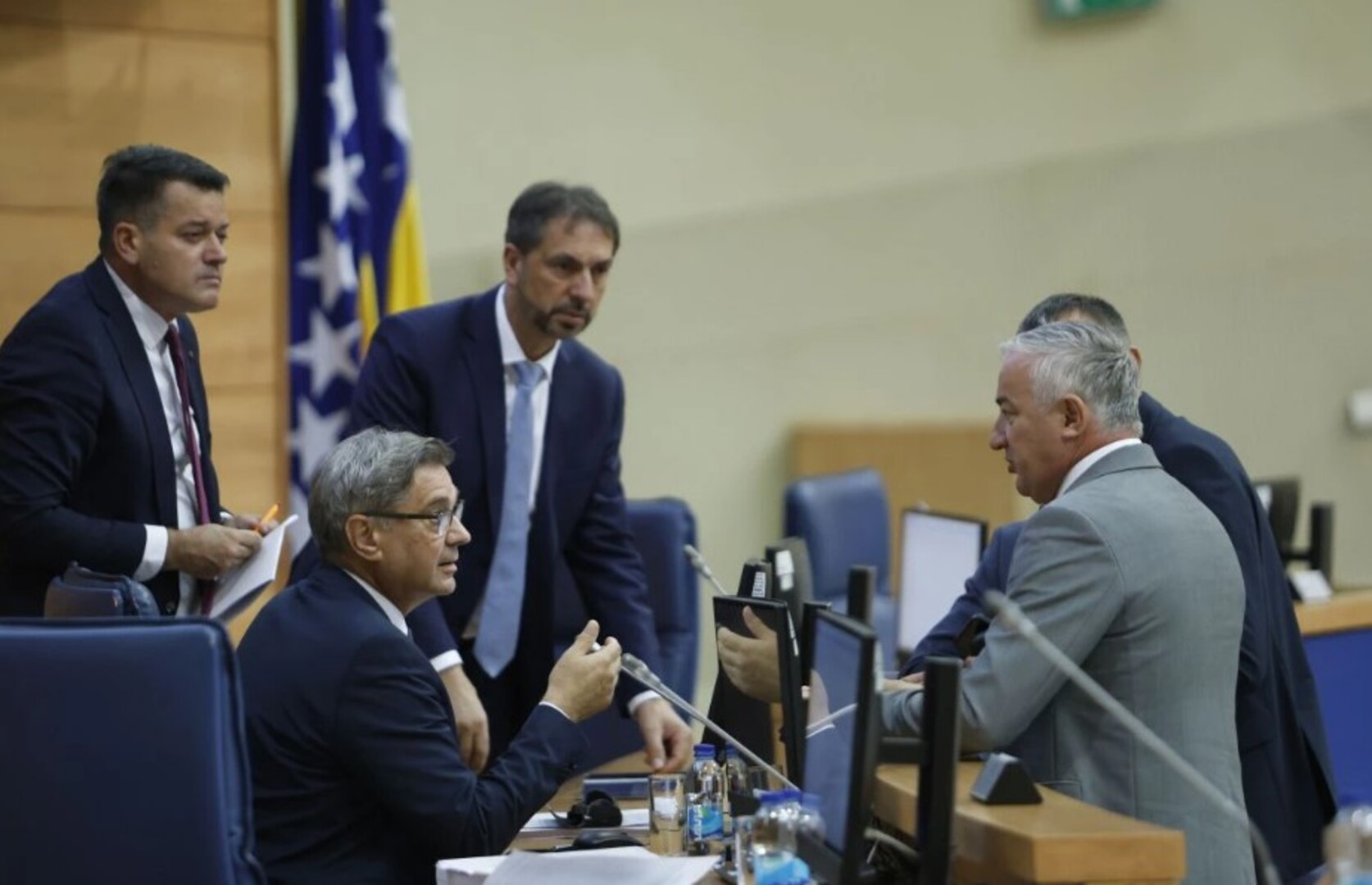 Budžet BiH sutra pred zastupnicima, bit će "skidanja" - slika 1