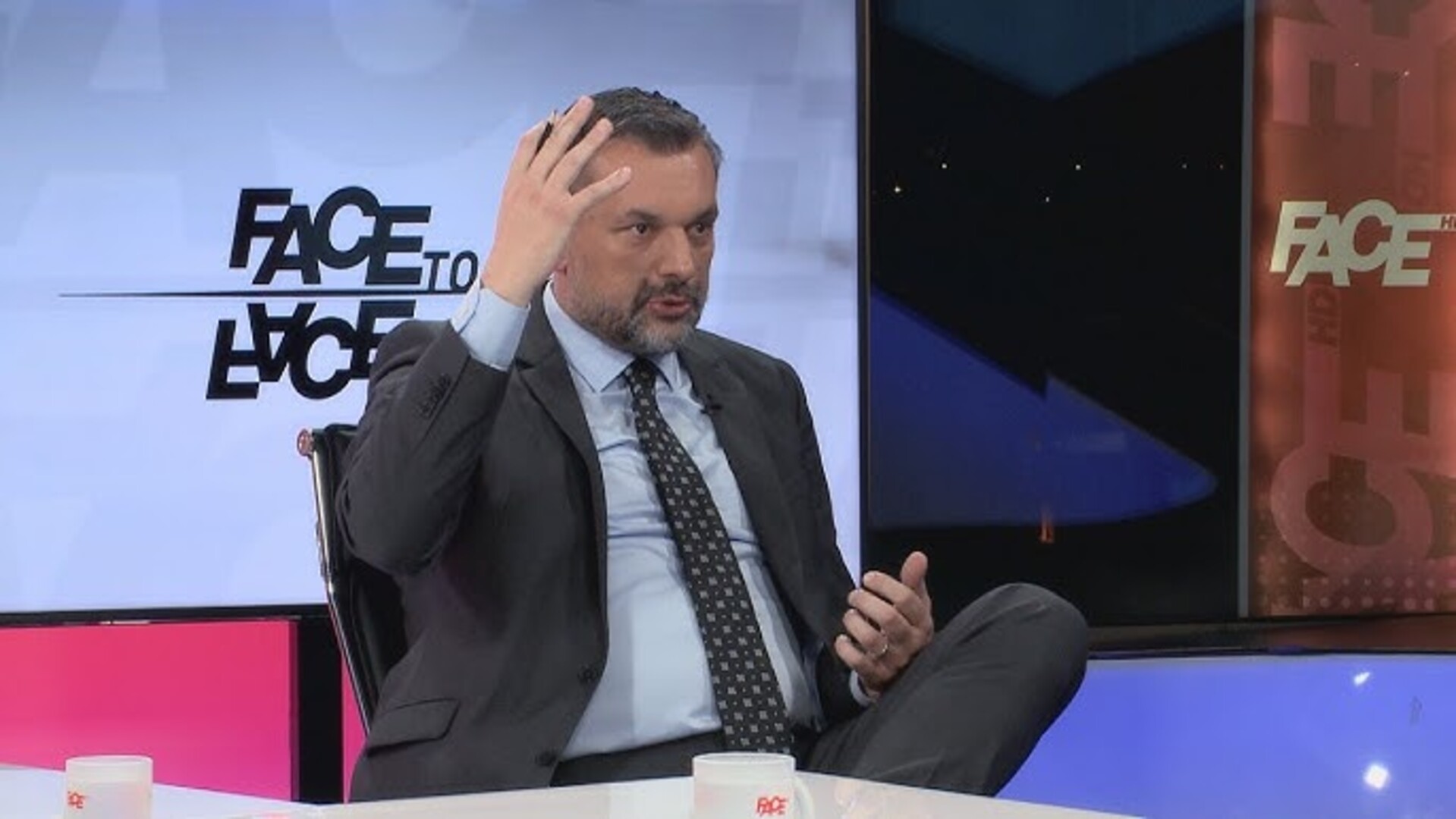 Konaković sve po spisku: “Dodik mrtvac! Nema trećeg entiteta! Komšić više napada Schmidta nego Dodika” - slika 1